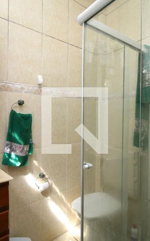 Casa à venda com 140m², 2 quartos e 1 vagaBanheiro 1