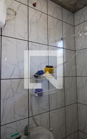 Casa à venda com 140m², 2 quartos e 1 vagaBanheiro de serviço