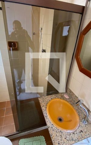 Apartamento à venda com 88m², 3 quartos e 1 vaga Apartamento à venda com 88m², 3 quartos e 1 vagaBanheiro 2