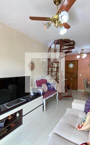 Apartamento à venda com 88m², 3 quartos e 1 vaga Apartamento à venda com 88m², 3 quartos e 1 vagaSala