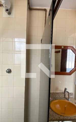Apartamento à venda com 88m², 3 quartos e 1 vaga Apartamento à venda com 88m², 3 quartos e 1 vagaBanheiro 2