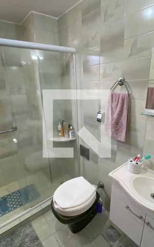 Apartamento à venda com 88m², 3 quartos e 1 vaga Apartamento à venda com 88m², 3 quartos e 1 vagaBanheiro