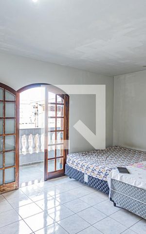Casa à venda com 127m², 3 quartos e 2 vagas Casa à venda com 127m², 3 quartos e 2 vagasSuite