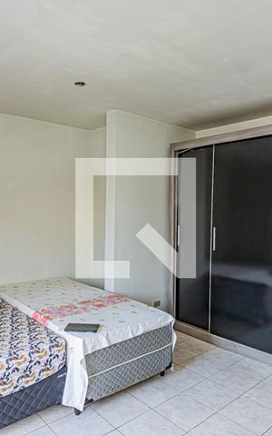 Casa à venda com 127m², 3 quartos e 2 vagas Casa à venda com 127m², 3 quartos e 2 vagasSuite