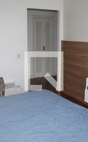 Casa de condomínio para alugar com 1279m², 5 quartos e 4 vagasSuíte master