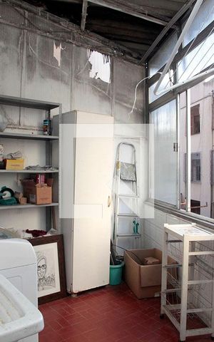 Apartamento à venda com 133m², 4 quartos e 1 vagaÁrea de Serviço
