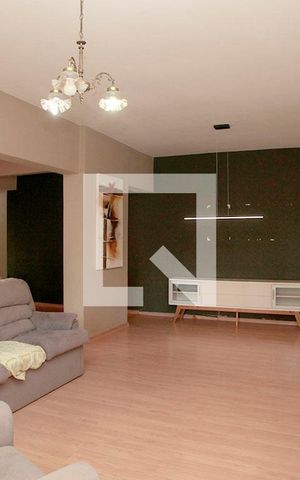 Apartamento à venda com 133m², 4 quartos e 1 vagaSala de Estar
