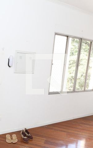 Apartamento à venda com 60m², 2 quartos e 1 vaga Apartamento à venda com 60m², 2 quartos e 1 vagaSala