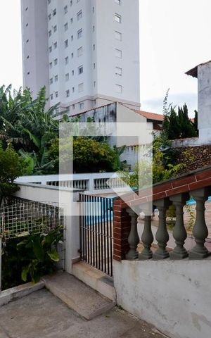 Casa à venda com 400m², 3 quartos e 6 vagasÁrea externa 