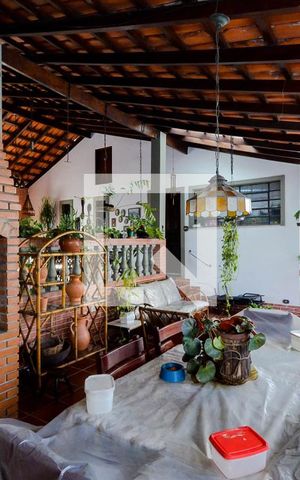 Casa à venda com 400m², 3 quartos e 6 vagasÁrea Gourmet