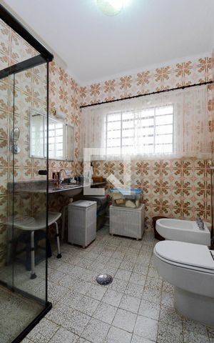 Casa à venda com 400m², 3 quartos e 6 vagasBanheiro da Suíte