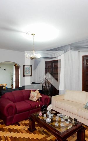 Casa à venda com 400m², 3 quartos e 6 vagasSala de Estar