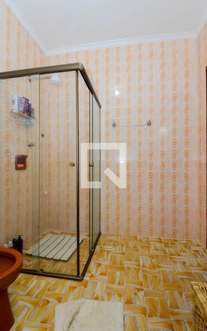 Casa à venda com 400m², 3 quartos e 6 vagasBanheiro Social