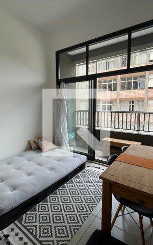 Studio à venda com 25m², 1 quarto e sem vaga Studio à venda com 25m², 1 quarto e sem vagaStudio