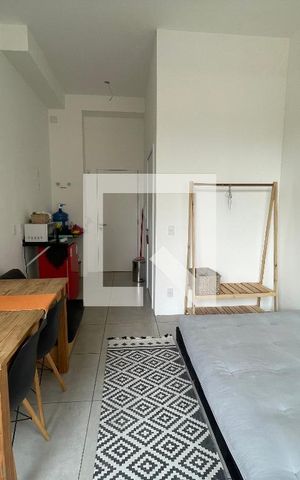Studio à venda com 25m², 1 quarto e sem vaga Studio à venda com 25m², 1 quarto e sem vagaStudio
