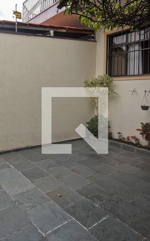 Casa à venda com 106m², 3 quartos e 2 vagas Casa à venda com 106m², 3 quartos e 2 vagasÁrea comum