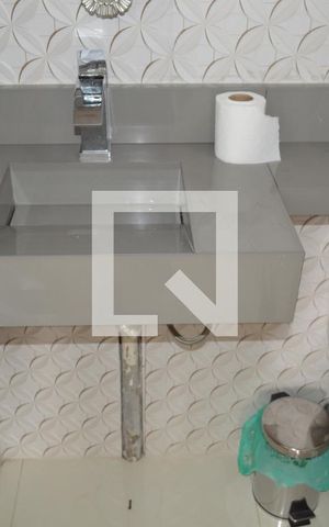 Apartamento para alugar com 60m², 2 quartos e 1 vagaBanheiro