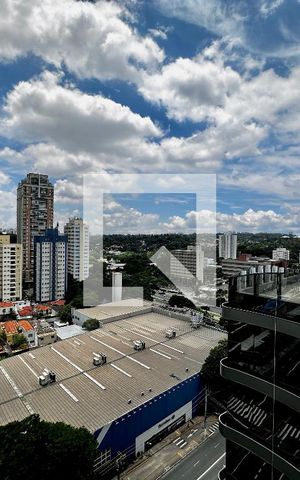 Studio para alugar com 32m², 1 quarto e sem vaga Studio para alugar com 32m², 1 quarto e sem vagaVista