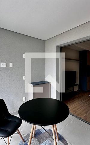 Studio para alugar com 32m², 1 quarto e sem vaga Studio para alugar com 32m², 1 quarto e sem vagaSacada