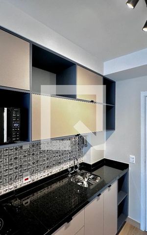 Studio para alugar com 32m², 1 quarto e sem vaga Studio para alugar com 32m², 1 quarto e sem vagaStudio