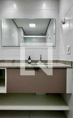 Studio para alugar com 32m², 1 quarto e sem vaga Studio para alugar com 32m², 1 quarto e sem vagaBanheiro