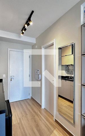 Studio para alugar com 32m², 1 quarto e sem vaga Studio para alugar com 32m², 1 quarto e sem vagaStudio