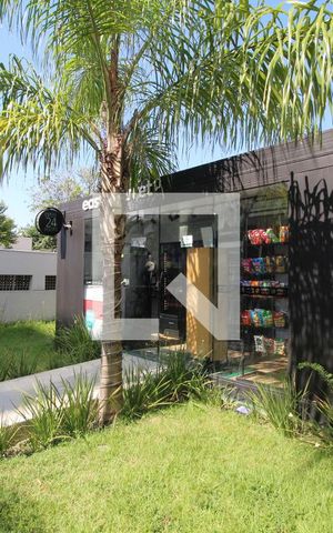 Apartamento à venda com 48m², 2 quartos e 1 vagaMini Mercado