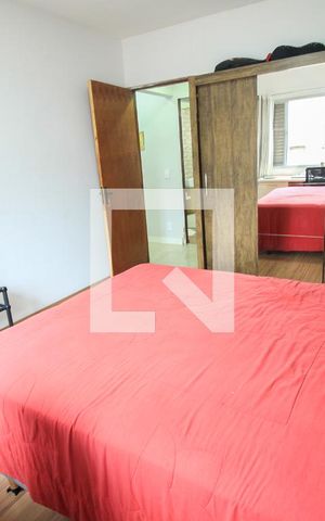 Casa para alugar com 300m², 3 quartos e 3 vagas Casa para alugar com 300m², 3 quartos e 3 vagasQuarto 2