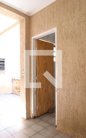 Casa para alugar com 100m², 2 quartos e 1 vagaÁrea de Serviço
