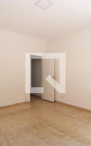Casa para alugar com 100m², 2 quartos e 1 vagaQuarto 1