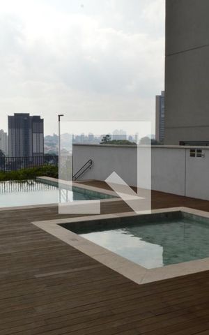 Studio para alugar com 37m², 1 quarto e sem vagaPiscina
