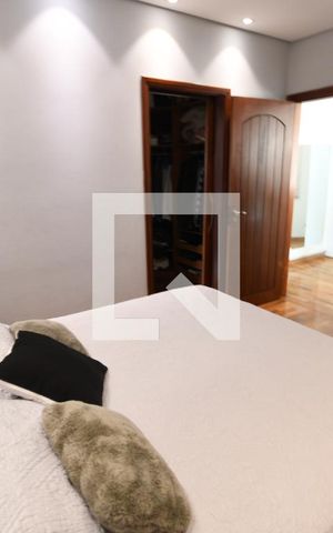 Casa à venda com 275m², 3 quartos e 5 vagasQuarto 1 - Suíte