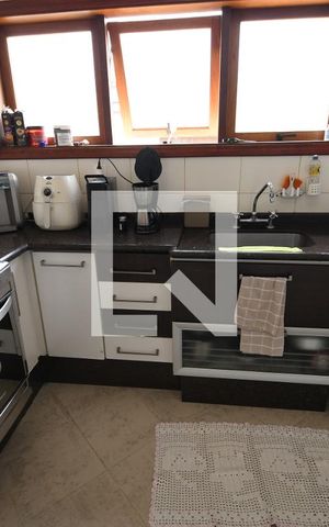 Casa à venda com 275m², 3 quartos e 5 vagasCozinha