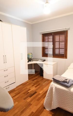 Casa à venda com 275m², 3 quartos e 5 vagasQuarto 2 - Suíte