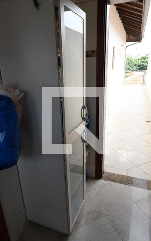 Casa à venda com 275m², 3 quartos e 5 vagasÁrea de Serviço