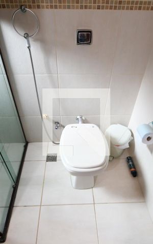 Casa à venda com 275m², 3 quartos e 5 vagasBanheiro 1