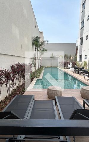 Apartamento para alugar com 35m², 1 quarto e sem vagaÁrea comum - Piscina