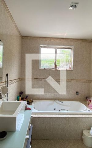 Casa à venda com 120m², 4 quartos e 1 vaga Casa à venda com 120m², 4 quartos e 1 vagaBanheiro do Quarto 3