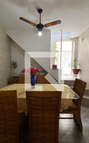 Casa à venda com 120m², 4 quartos e 1 vaga Casa à venda com 120m², 4 quartos e 1 vagaSala de Jantar