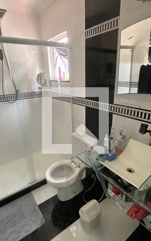 Casa à venda com 120m², 4 quartos e 1 vaga Casa à venda com 120m², 4 quartos e 1 vagaBanheiro Quarto 4