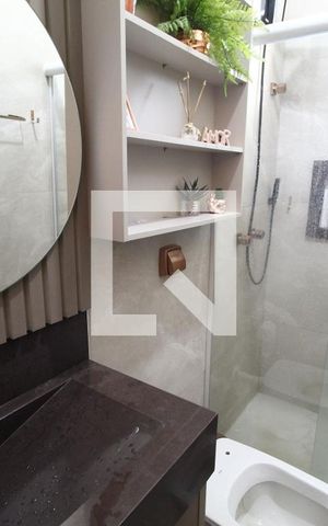 Casa para alugar com 270m², 5 quartos e 6 vagasBanheiro do Quarto 4