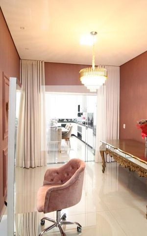 Casa para alugar com 270m², 5 quartos e 6 vagasSala 3