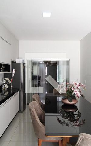 Casa para alugar com 270m², 5 quartos e 6 vagasCozinha