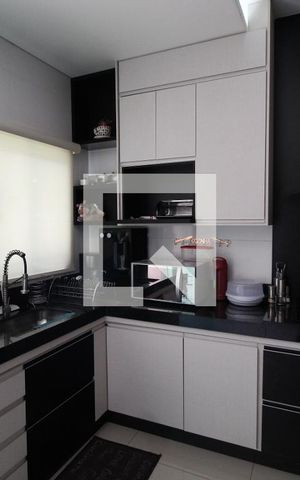 Casa para alugar com 270m², 5 quartos e 6 vagasCozinha