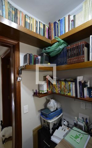 Apartamento à venda com 106m², 3 quartos e 2 vagasEscritório