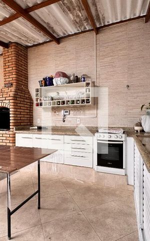 Casa à venda com 250m², 3 quartos e 2 vagasÁrea gourmet 