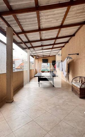 Casa à venda com 250m², 3 quartos e 2 vagasÁrea gourmet 