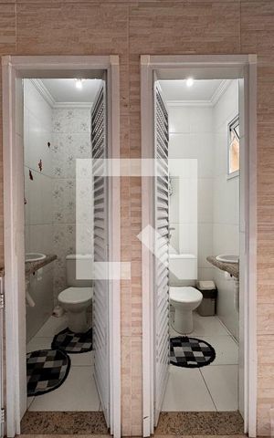 Casa à venda com 250m², 3 quartos e 2 vagasBanheiros 2 e 3 
