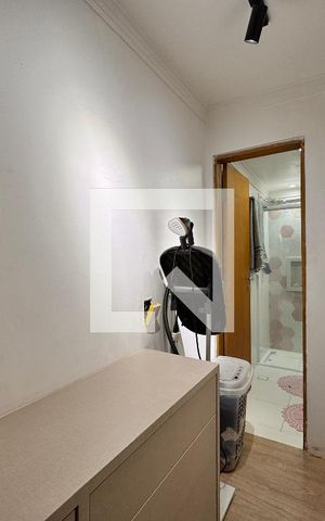 Casa à venda com 250m², 3 quartos e 2 vagasCloset da suíte