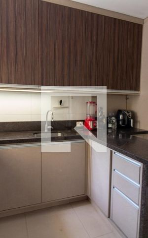 Casa à venda com 540m², 4 quartos e 4 vagas Casa à venda com 540m², 4 quartos e 4 vagasCozinha